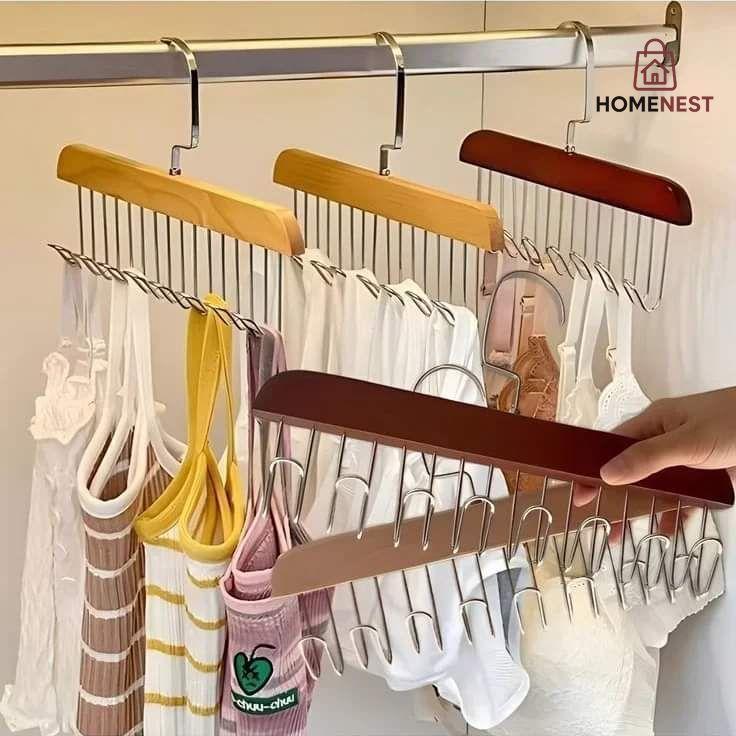 PACK OF 4 Wood hanger