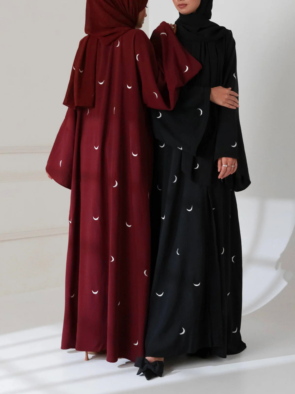 Moon Embroidery Abaya